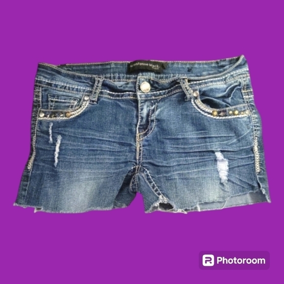 3/$30 TWENTY ONE BLACK Lowrise Denim Cut-off Frayed Slim Micro Mini Shorts - Picture 1 of 8